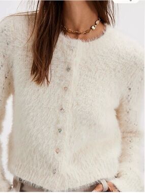Anthropologie - Celeste Fuzzy Soft Ivory Fuzzy Button Cardigan